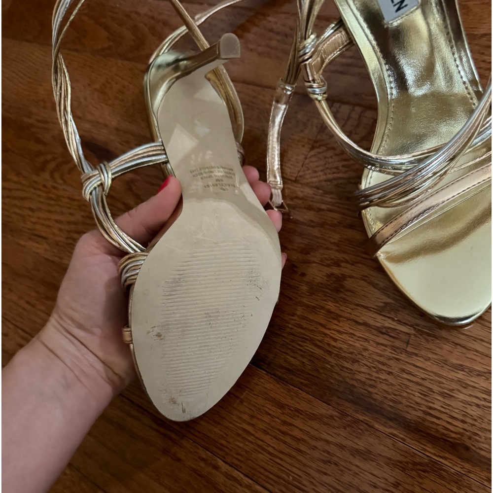 Steve Madden
Lele Two Tone Metallic Leather Strappy Dress Sandals - Picture 3 of 5